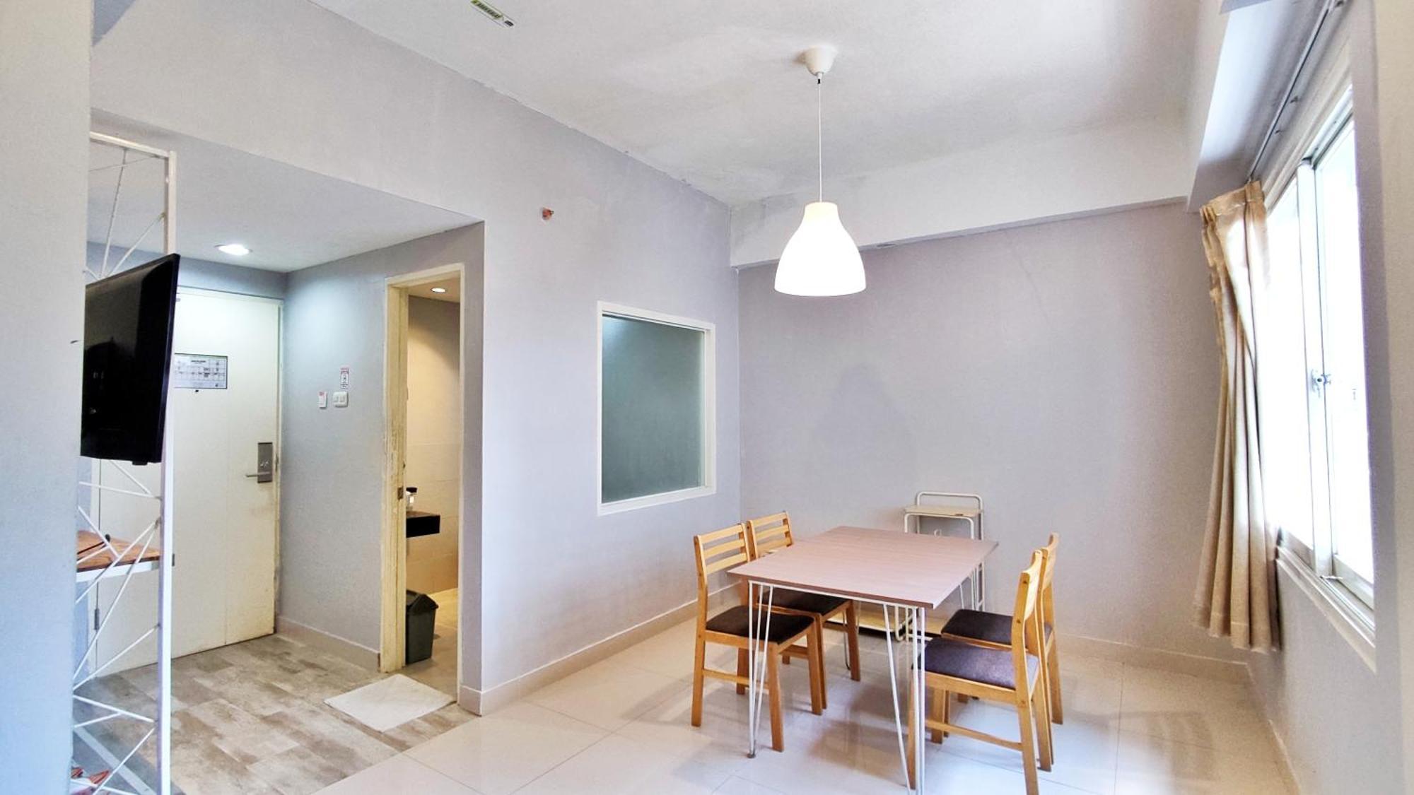 Votel Hotel Charis Tuban Tuban  ภายนอก รูปภาพ